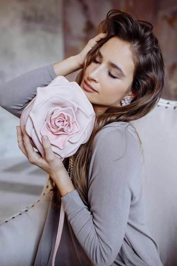 Diana Ulanova The Rose